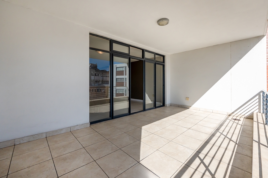 To Let 1 Bedroom Property for Rent in De Waterkant Western Cape